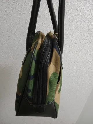 Bolso Camuflaje Negro y Verde Nuevo