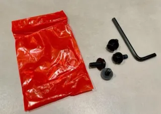 Silla patas metálicas asiento tela.