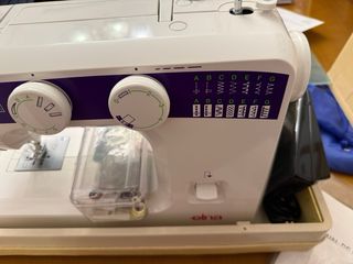 Máquina de Coser Elna 120 Brazo Libre