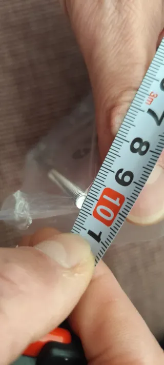 Tornillos para bombo