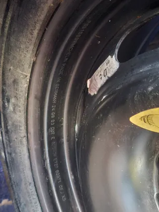 Rueda Bridgestone 195/65R15 8mm dibujo +Llanta 15"