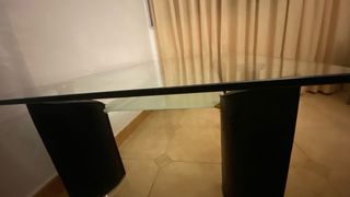 Mesa de cristal moderna