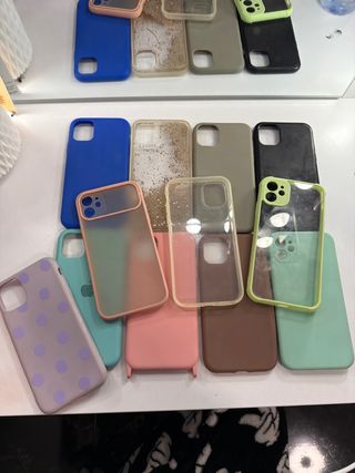 Fundas para iphone 11 variadas