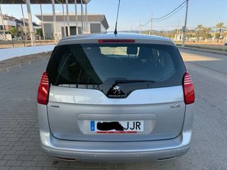 Peugeot 5008 2015 (CON TAN SOLO 133.000 KM )