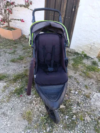 Carrito Hauck Runner Negro y Lima