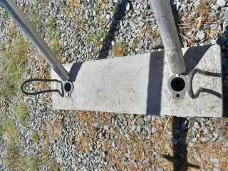 Escalera Piscina Aluminio con Base Hormigon