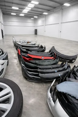 Lote Parachoques BMW y Mercedes