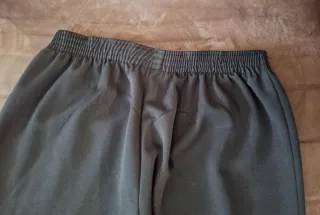 Pantaloni neri taglio classico comfort