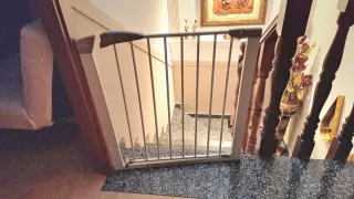 Barrera seguridad Lindam niños/mayores