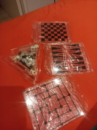 Juego de mesa acrílico 4 en 1