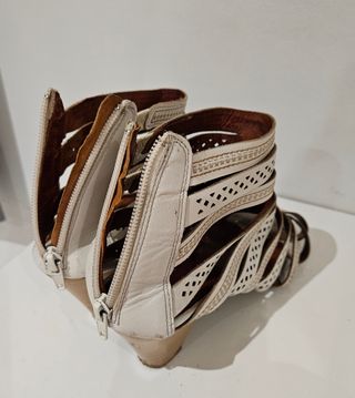 Zapatos de piel tacón beige/blanco