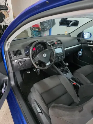 Volkswagen Golf 2007