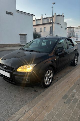 Ford Focus diésel 1.8 TDCi 115CV con ITV