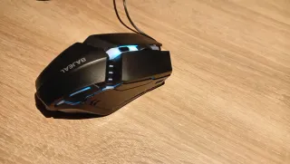 Ratón Gaming por cable con luces RGB