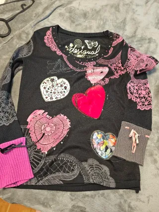 Jersey Desigual Corazones Negro y Rosa