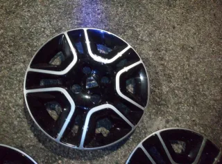 Tapacubos Dacia 14 Negro/Plata