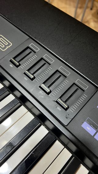 Mítico Yamaha KX88 Controlador Maestro de los 80.