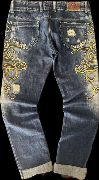 Vaqueros 2000s bordados dorados