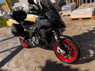 Ducati Multistrada V2S Adventure Moto