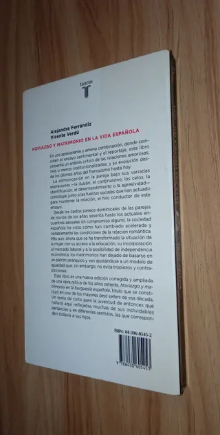 Noviazgo y Matrimonio En La Vida Española, 1974...