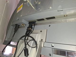 DVD LCD Combo LG 27LZ5RV