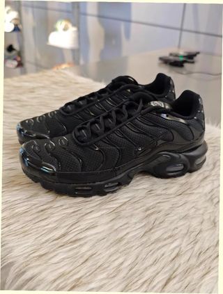 Nike Air Max Plus Triple Black Talla 41
