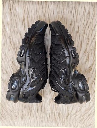 Nike Air Max Plus Triple Black Talla 41