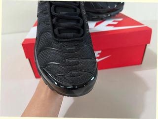 Nike Air Max Plus Triple Black Talla 41