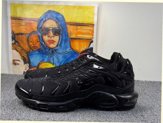 Nike Air Max Plus TN Triple Black Talla 40