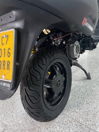Piaggio zip sp agua