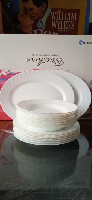 Set di 3 Piatti Bianchi