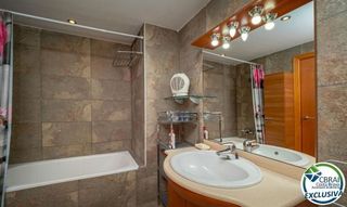 Piso en venta en Empuriabrava en Castelló d´Empúries