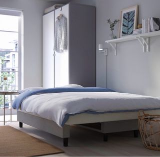 Sofá-cama gris 194cm convertible en cama 135cm