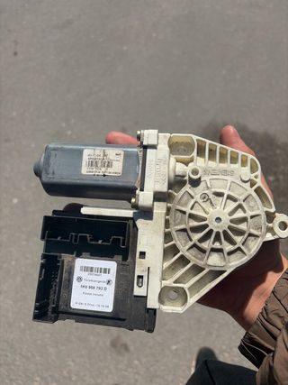 Motor Elevalunas 1K0 959 793 D Grupo Vag