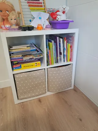 Estantería KALLAX blanca 77x77 cm