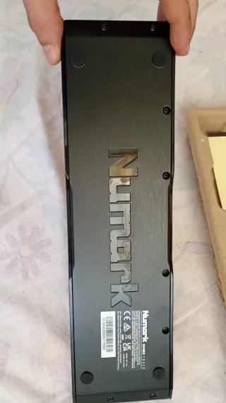 Numark DJGO2 TOUCH controlador DJ portátil