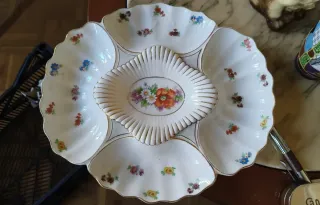 Plato porcelana vintage flores y oro