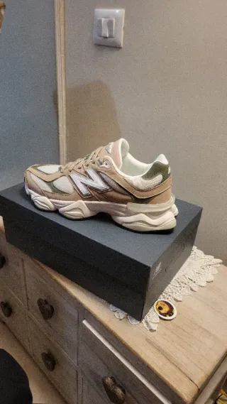New Balance 9060 beige/verde