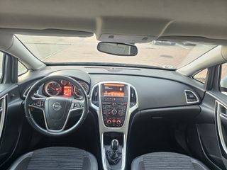 Opel Astra 1.7 CDTI 110CV EXCELLENCE 2014