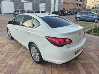 Opel Astra 1.7 CDTI 110CV EXCELLENCE 2014