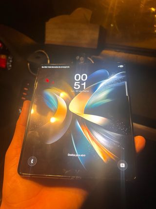Samsung Galaxy Z Fold 4 - Como Nuevo