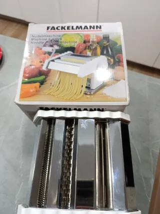 Macchina per fare pasta FACKELMANN