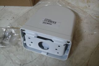 PFB203W Suporte de Parede CCTV Hikvision