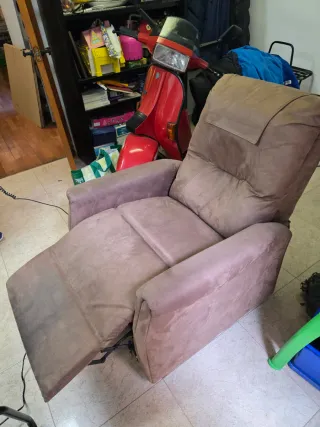 Sillón eléctrico reclinable y levanta personas