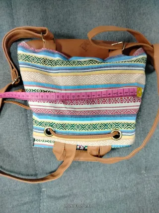 Mochila y cartera étnica