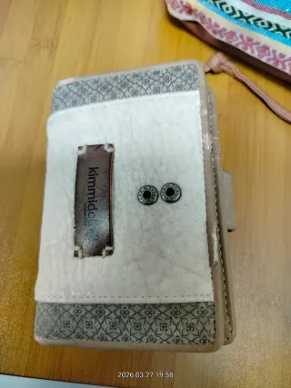 Mochila y cartera étnica