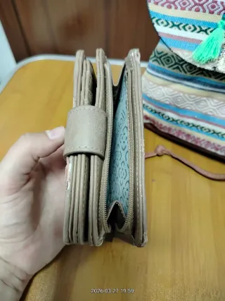 Mochila y cartera étnica