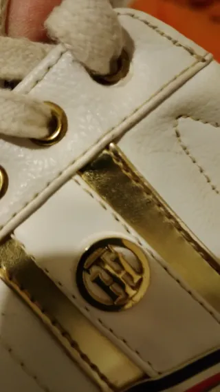 Sneakers Tommy Hilfiger 40