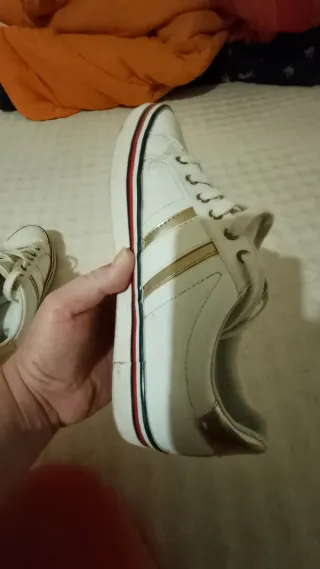 Sneakers Tommy Hilfiger 40