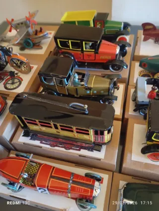 GRAN LOTE 19 JUGUETES HOJALATA PAYÁ EN CAJA